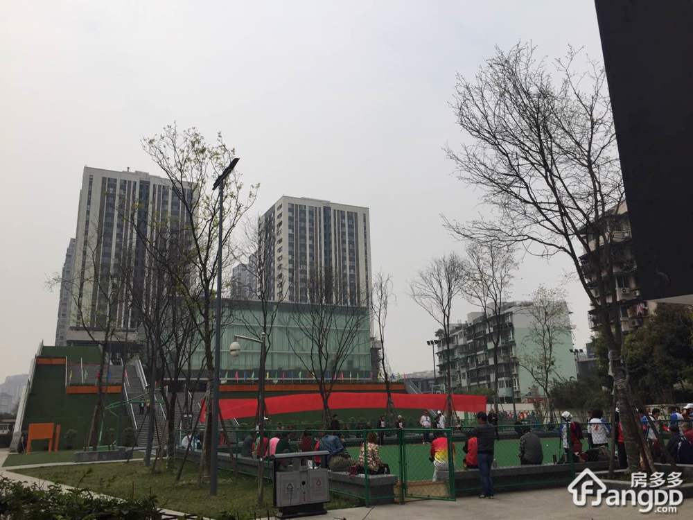 东苑B区小区图片