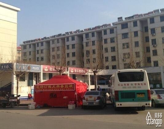 怡景新苑小区图片