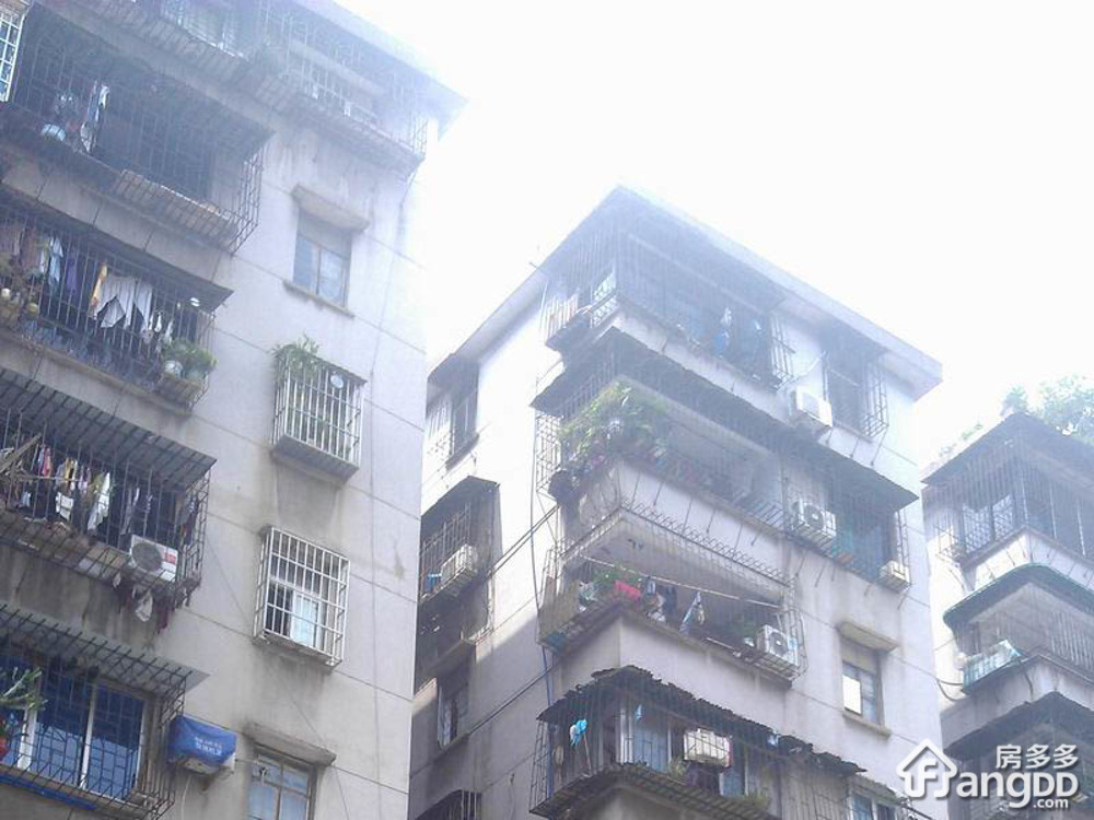 岗贝公安宿舍小区图片
