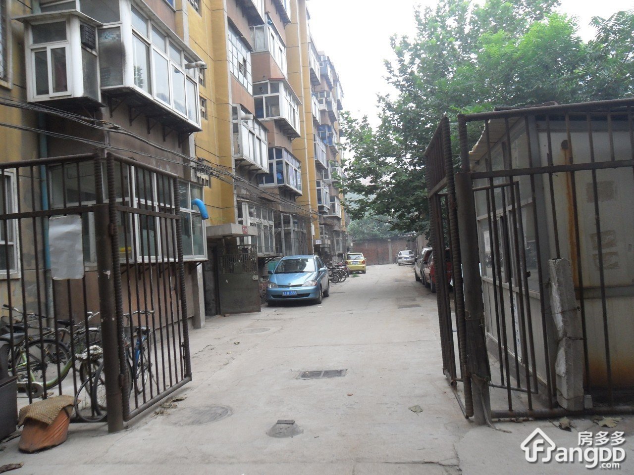 新华区政府宿舍小区图片