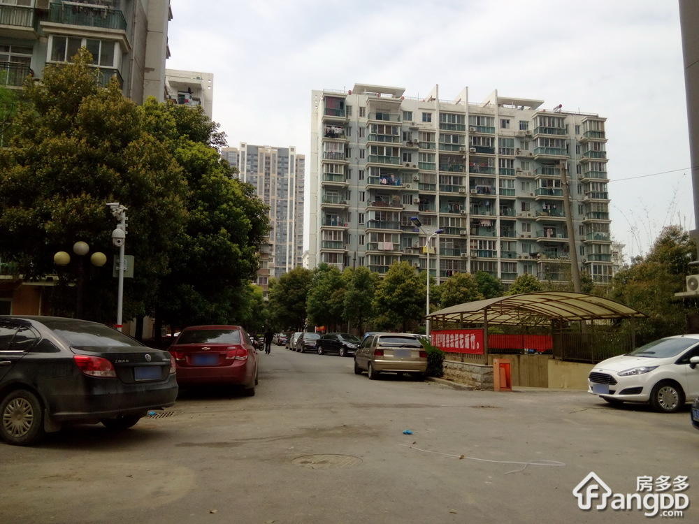 才华茗苑小区图片