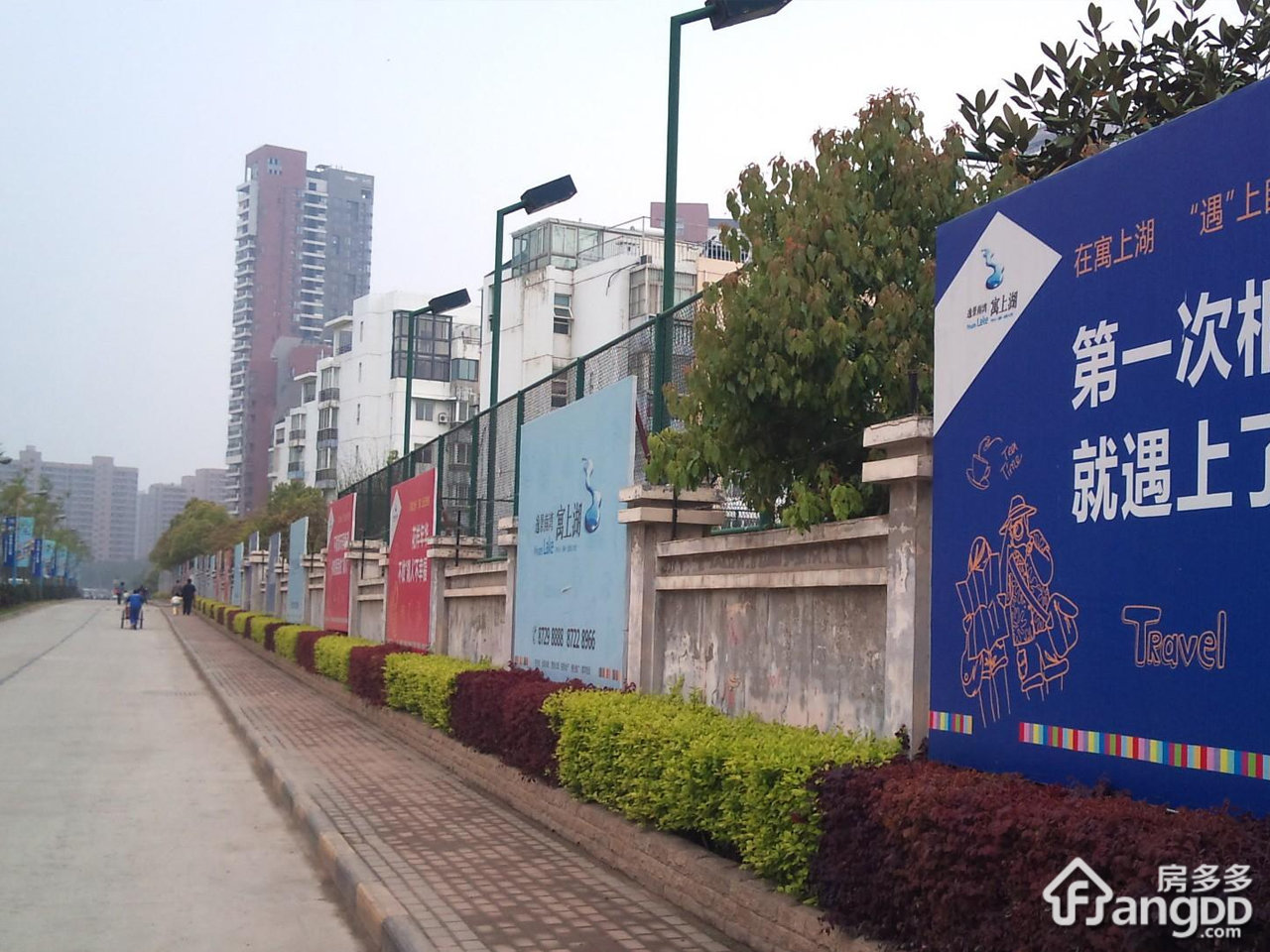逸景南湾小区图片