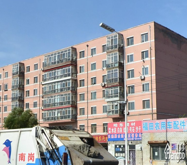 龙江电工厂家属楼小区图片