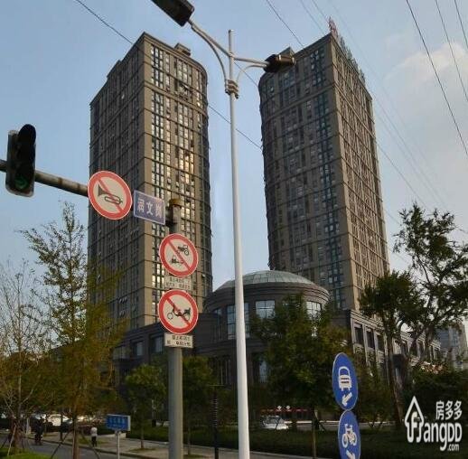 时代广场综合楼小区图片