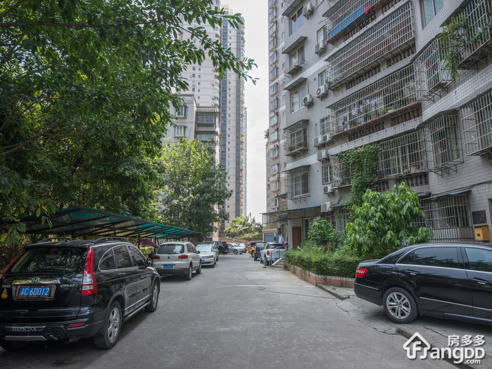 津华苑小区图片