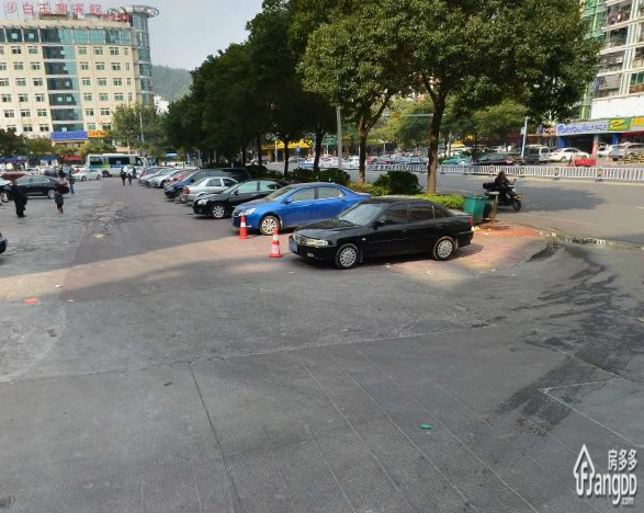裕丰苑小区图片
