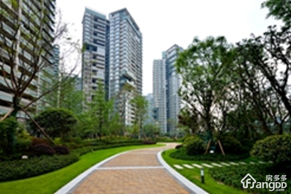 新鸿基悦城小区图片