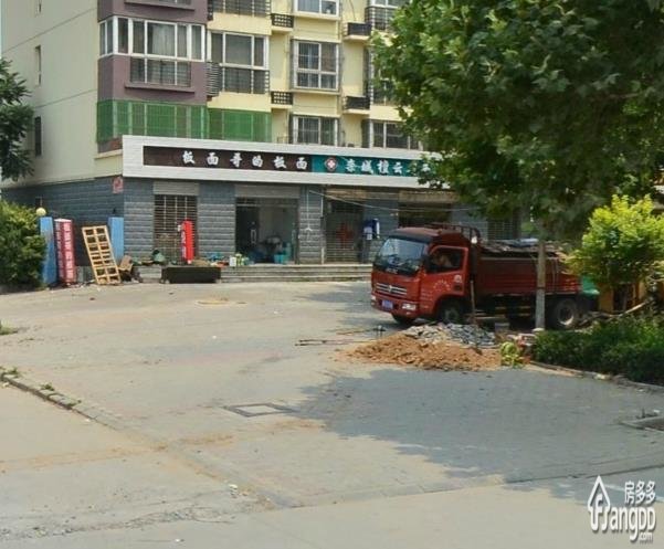 东坡家园小区图片