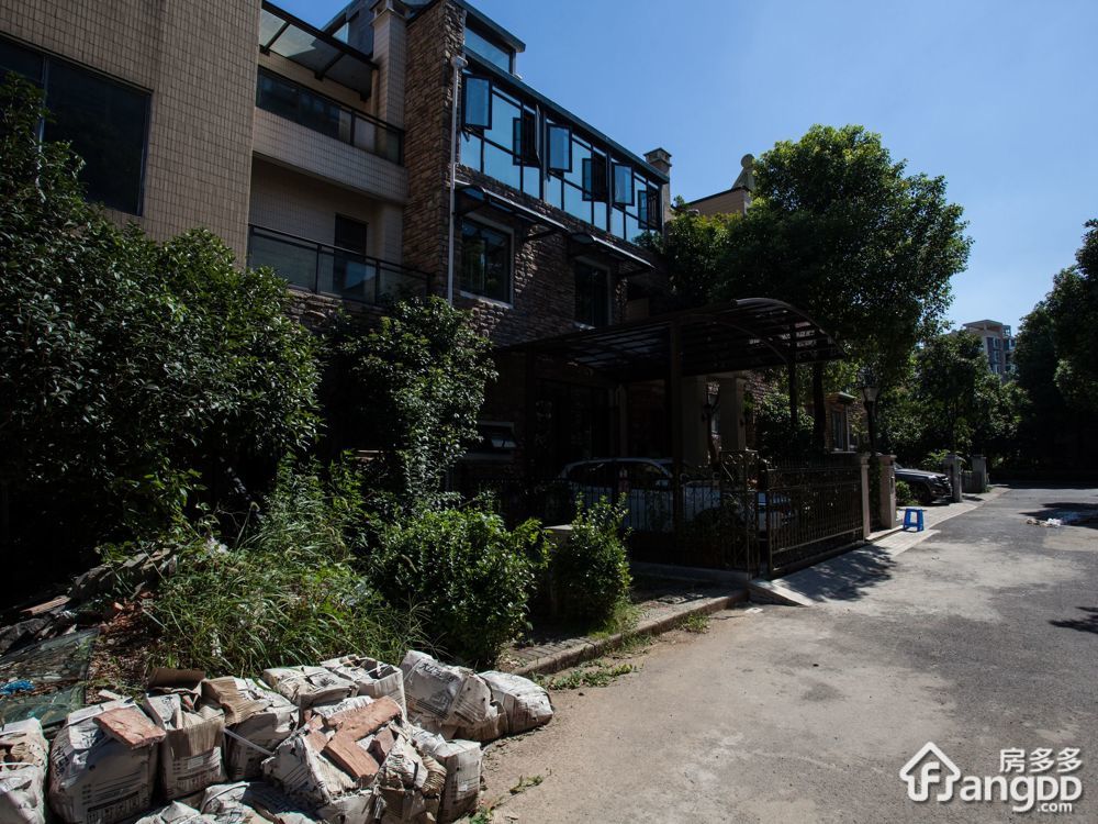 保利心语二期彼岸小区图片