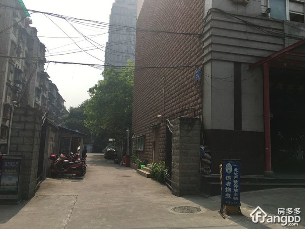 柳堤苑小区图片