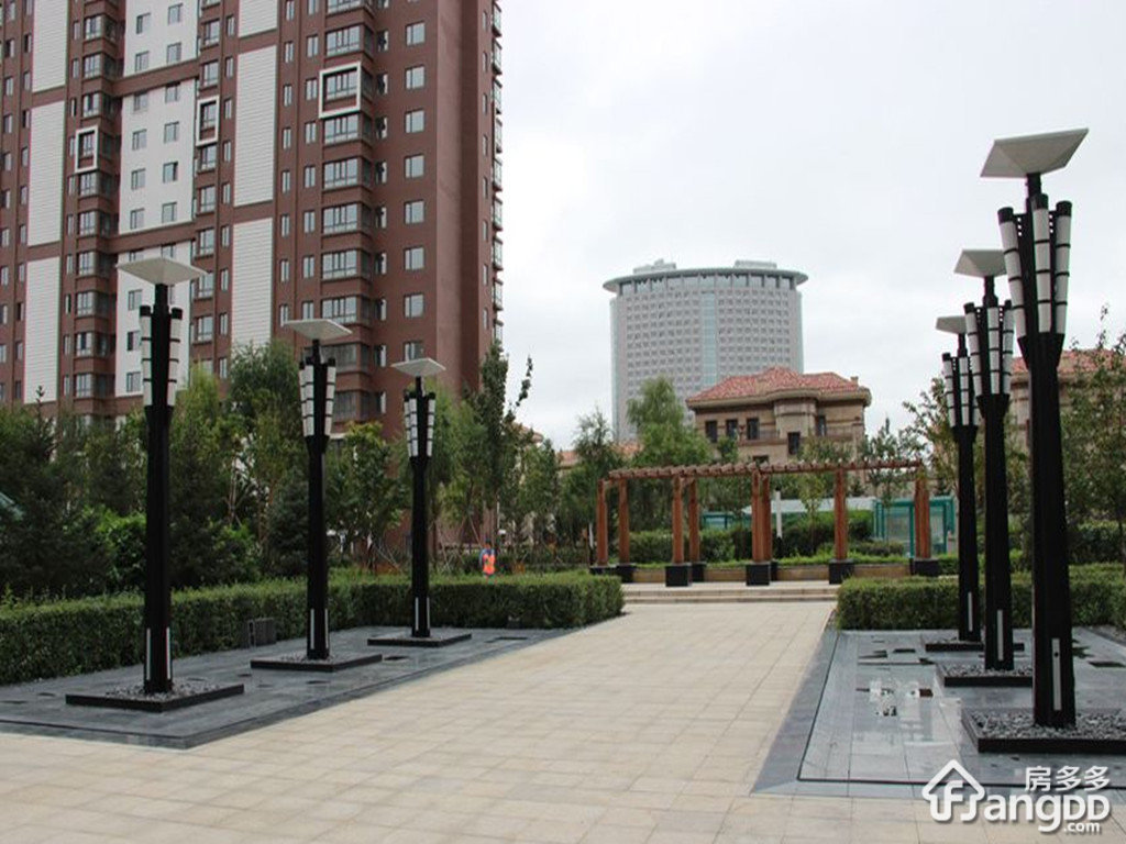 玉龙湾小区小区图片