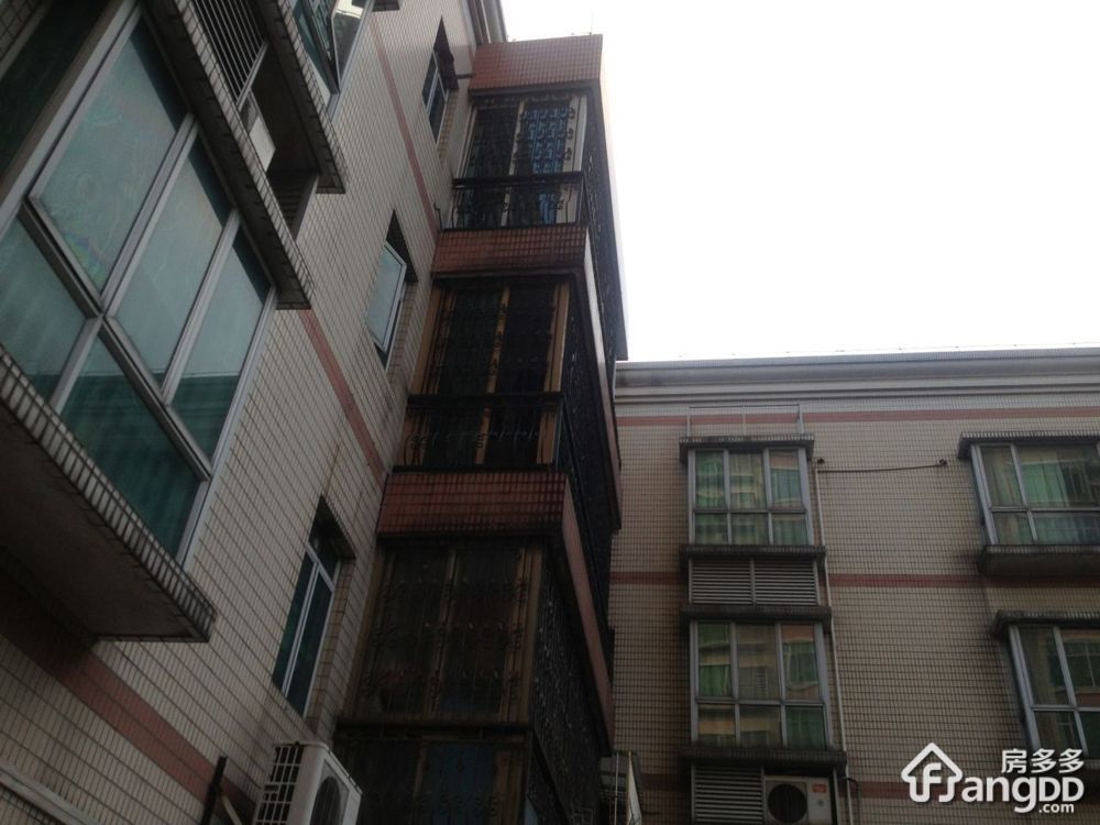 粤荣大厦B座桂花苑小区图片