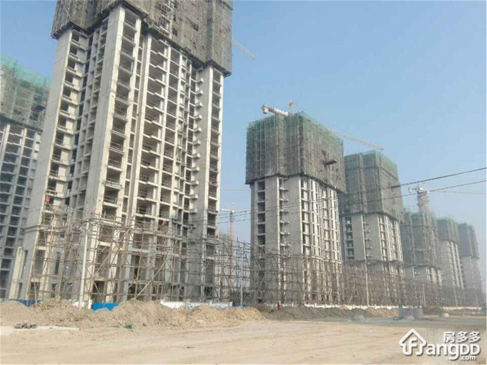 房信彩虹城小区图片