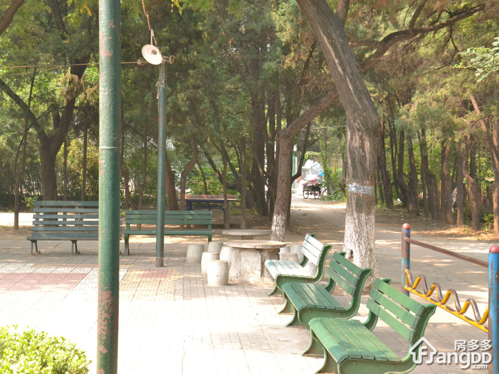 燕东园小区图片
