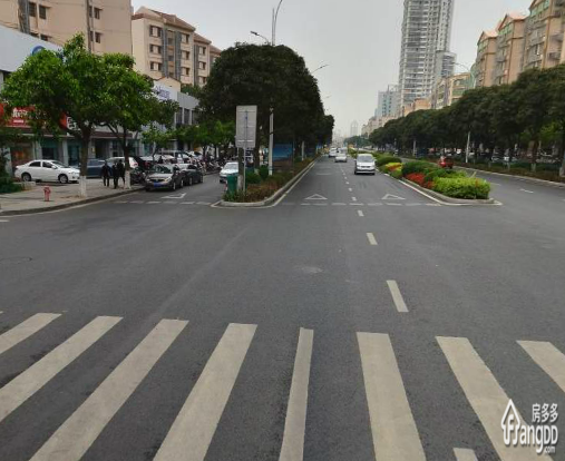 荣发楼小区图片