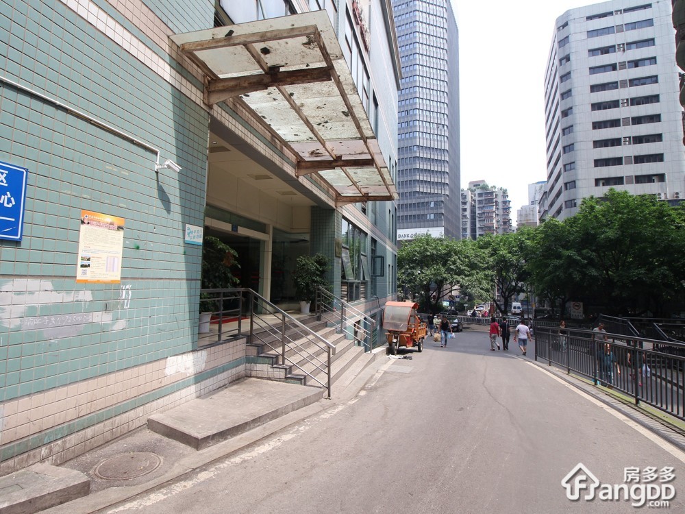 和信大厦小区图片