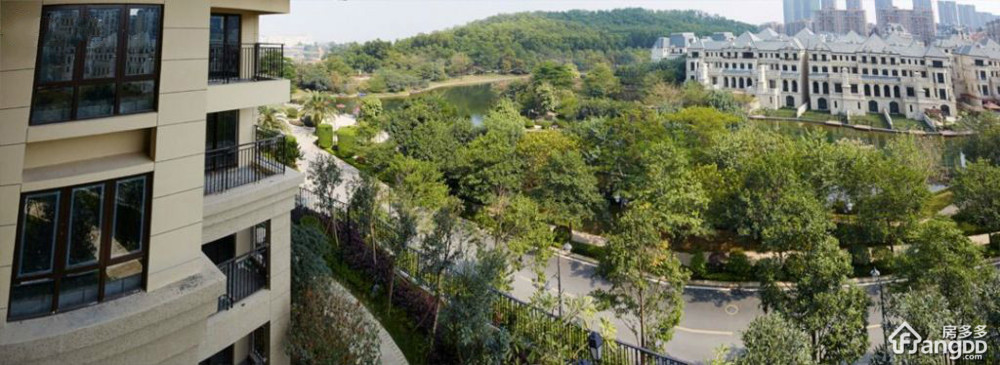 金地鹭湖1号小区图片