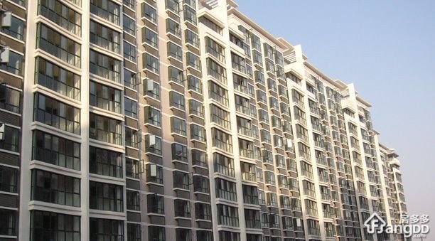 名都华庭小区图片