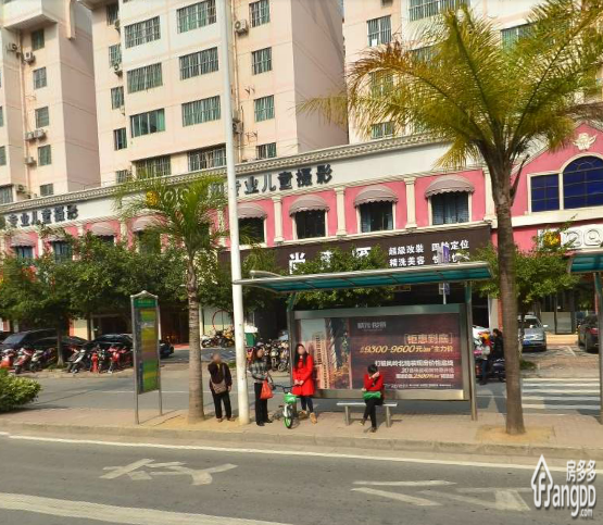 江滨公寓小区图片