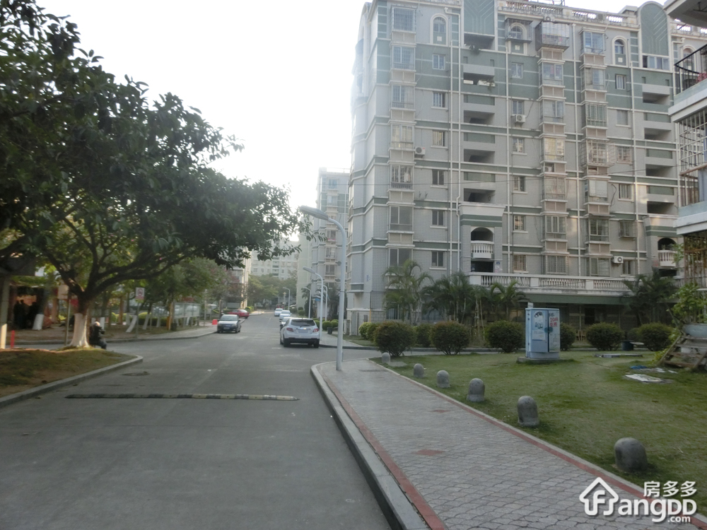 岭兜小区南区小区图片