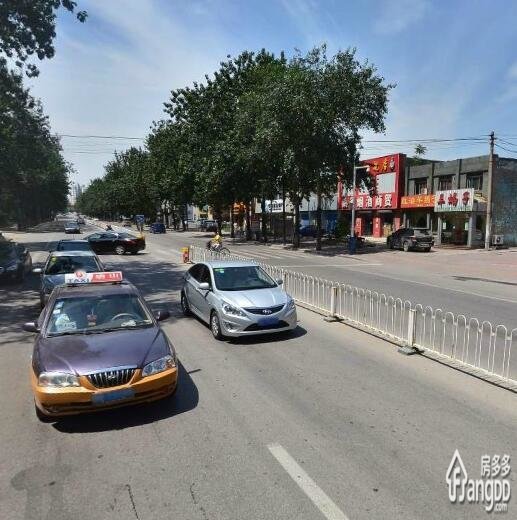 河畔楼小区图片