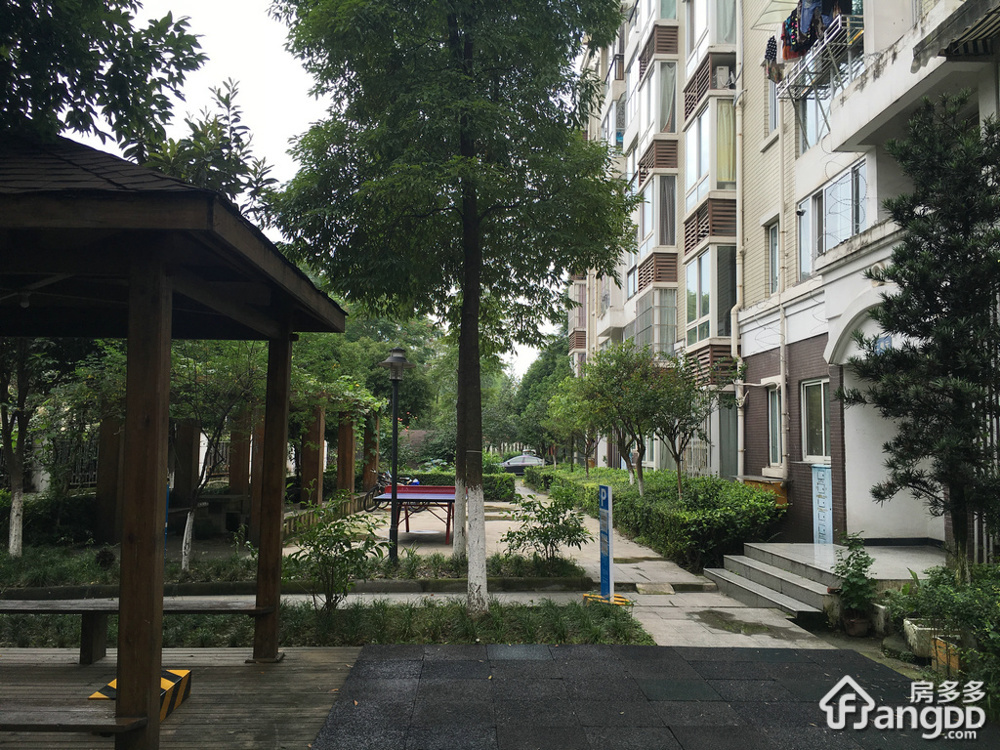 江安逸人居小区图片