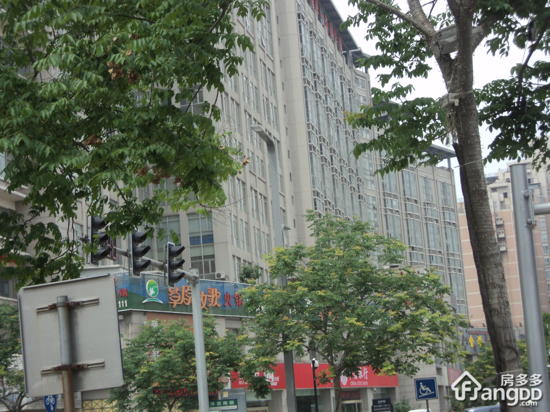 杰座公寓小区图片