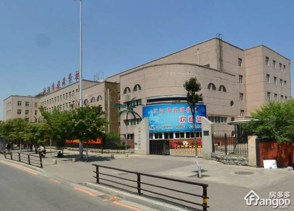健信花园小区图片