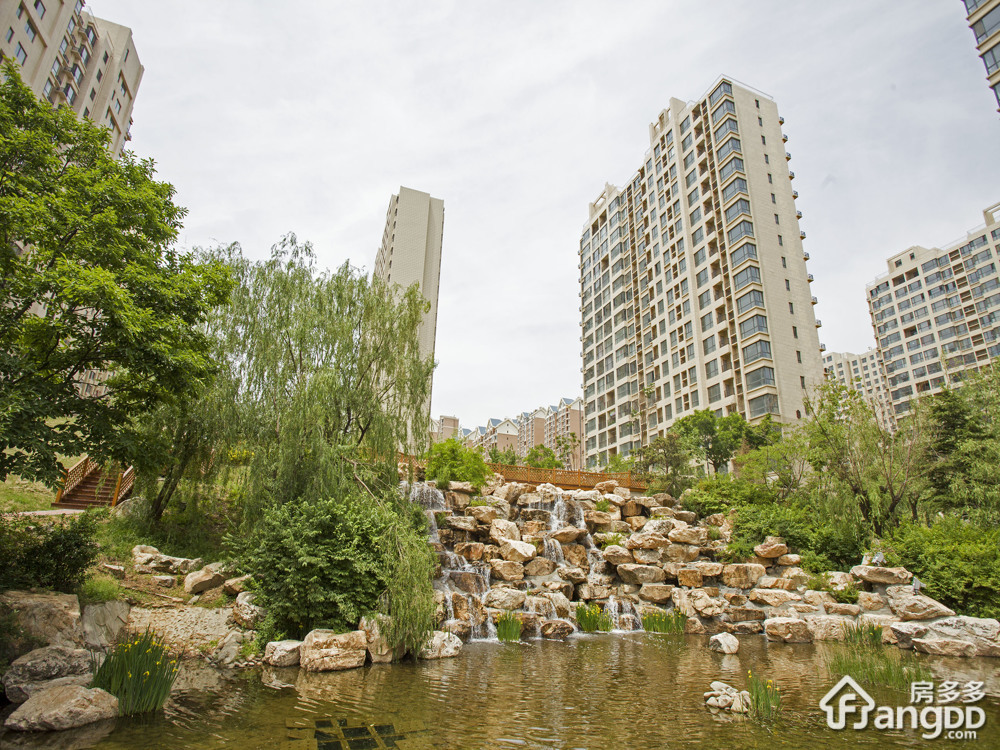 中铁诺德滨海花园小区图片