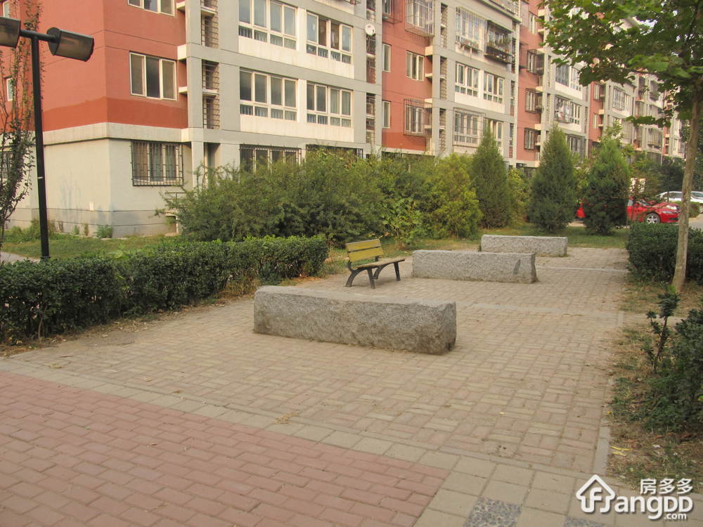 龙锦苑东一区小区图片