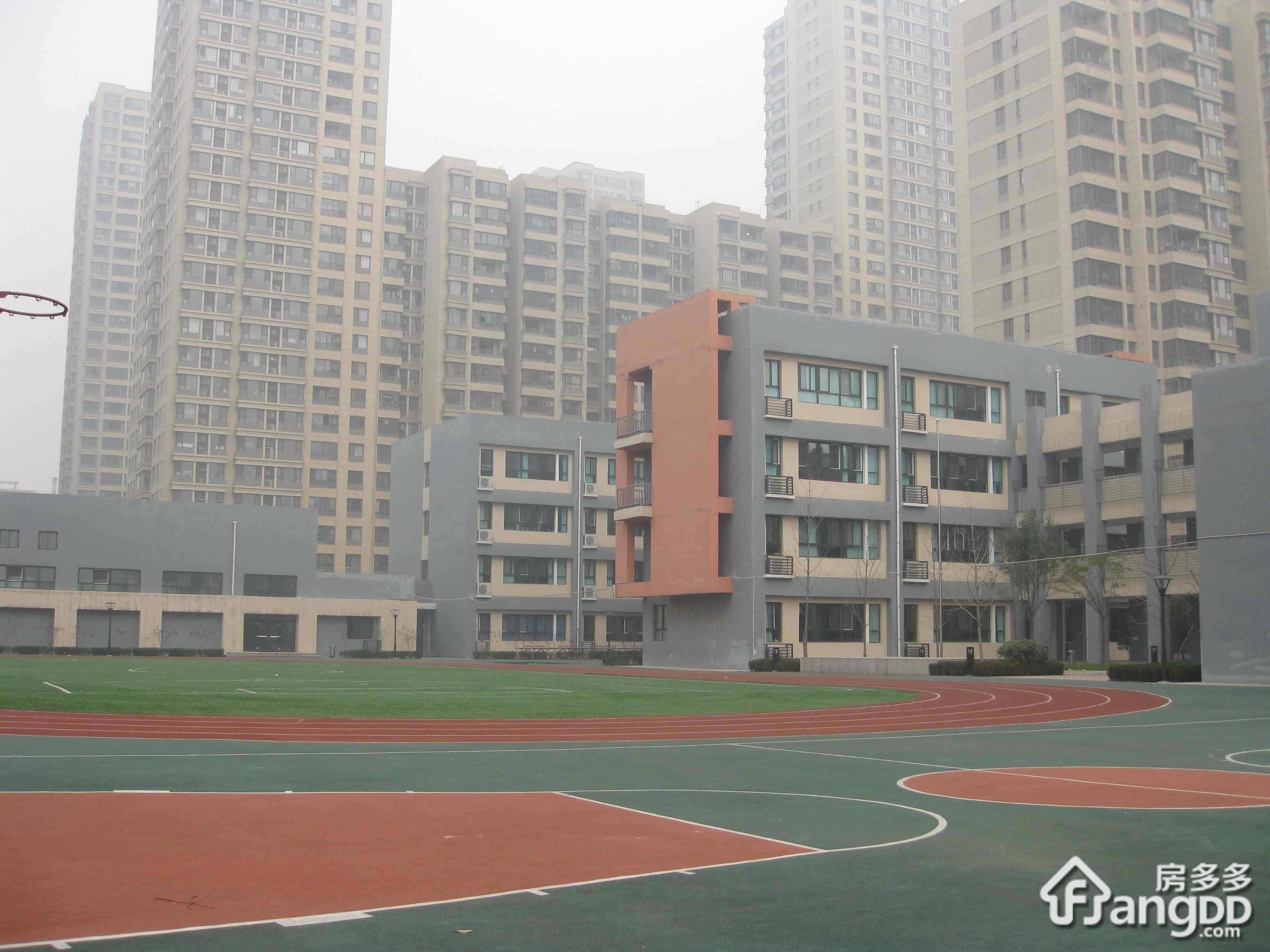 华远君城小区图片
