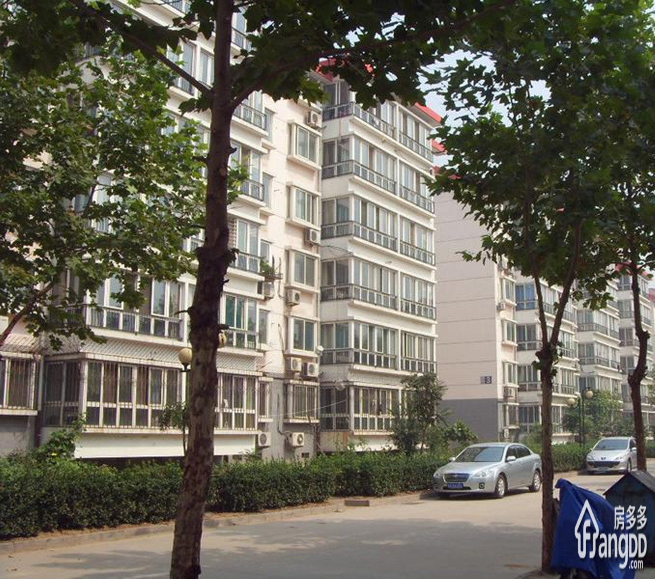 鹏远公寓小区图片