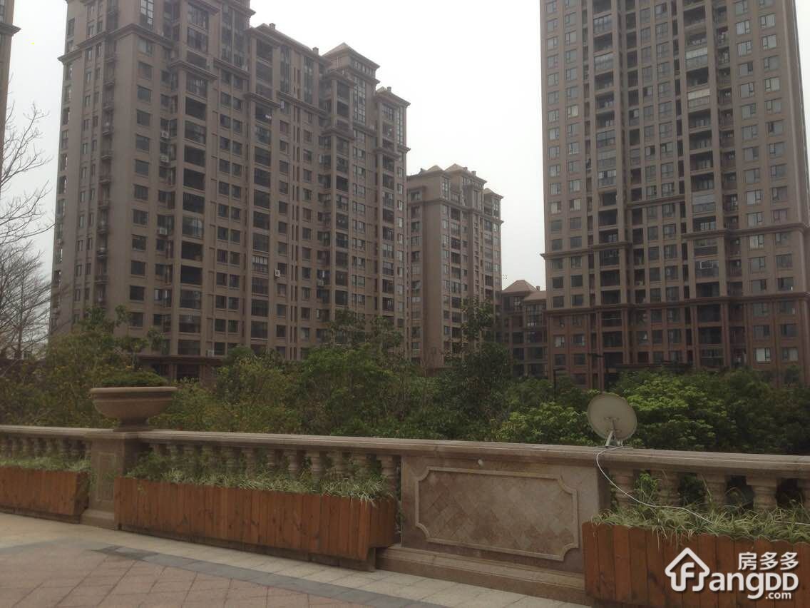 冠亚凯旋门小区图片