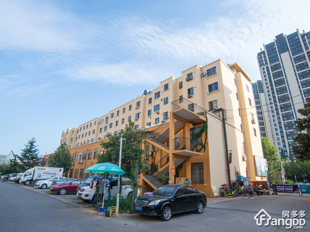 金泰苑小区图片