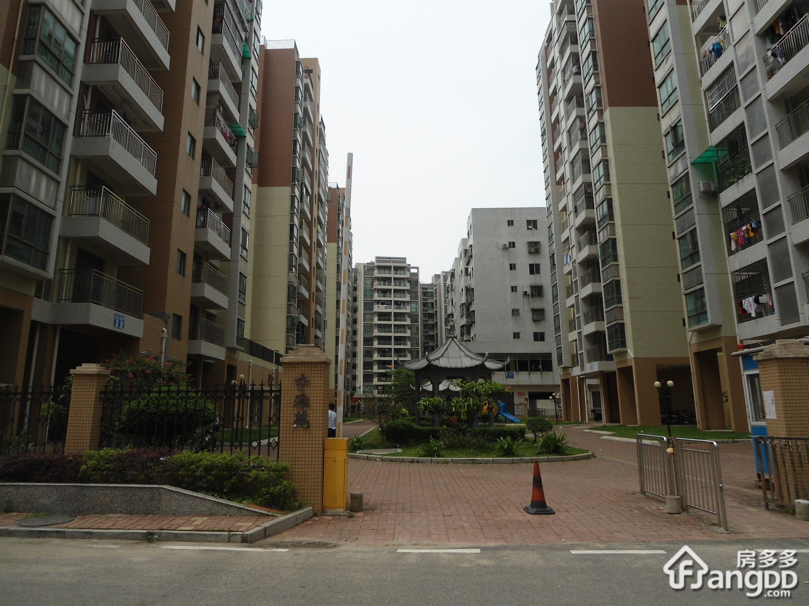 杰座小区图片