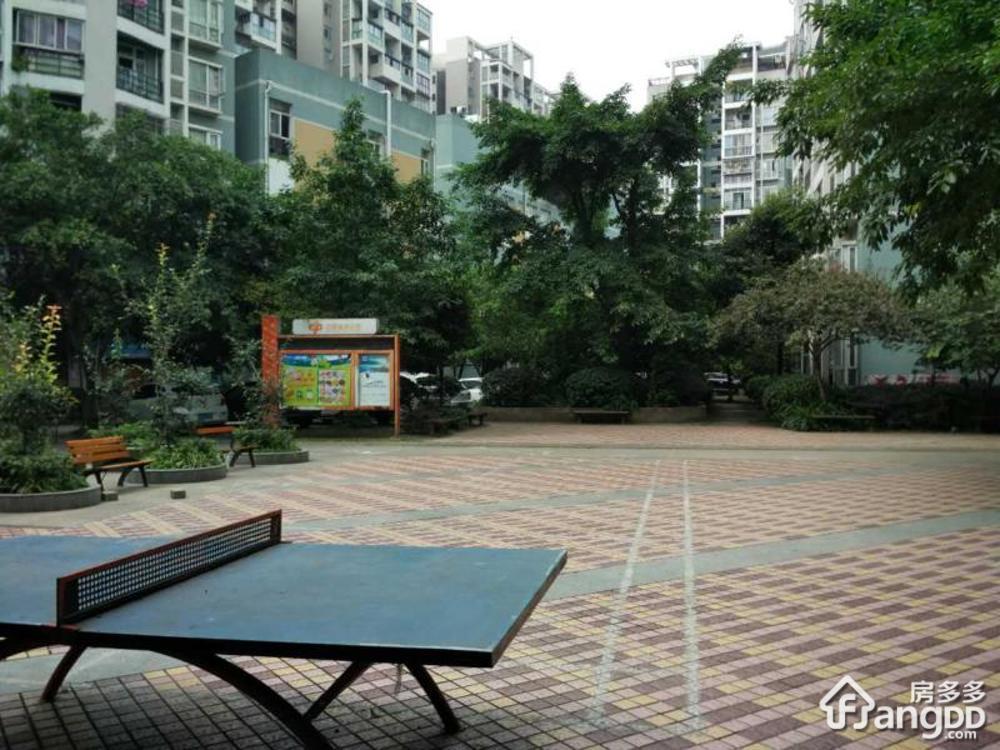 龙腾花园小区图片