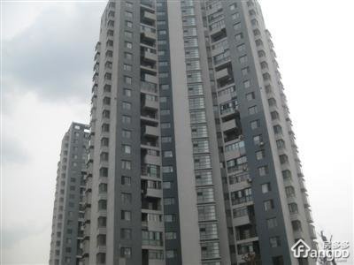 太阳城橙翠园小区图片