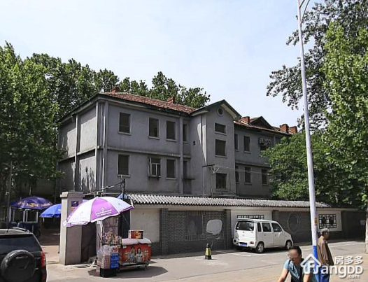 山医宿舍小区图片