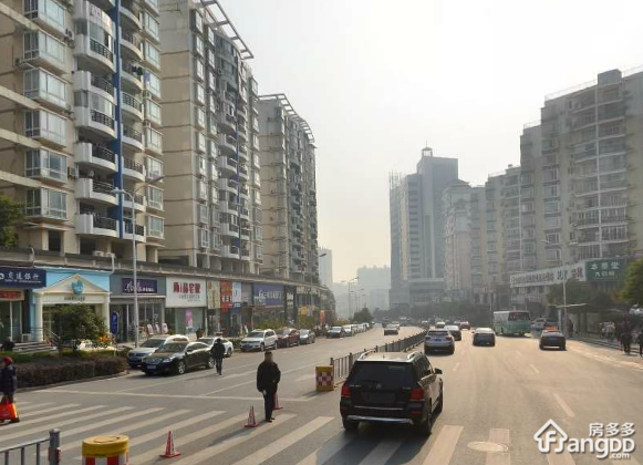 兴达康居城小区图片