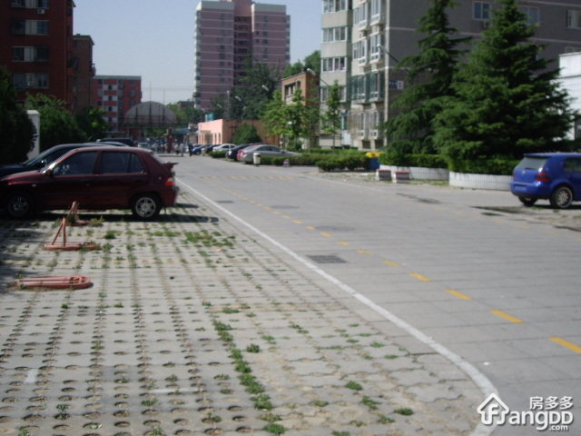 绿岛苑西区小区图片
