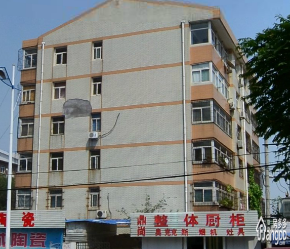 世家公馆小区图片