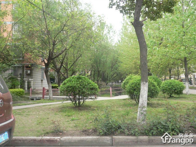 友谊国际百老汇小区图片