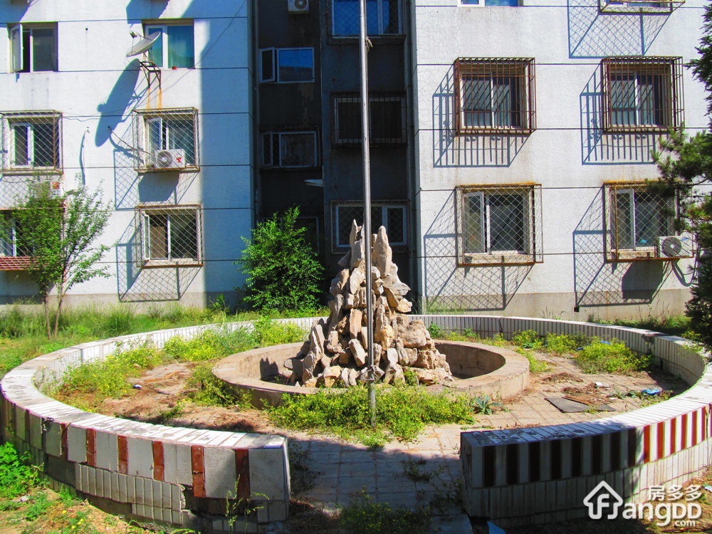 樱花园六区小区图片
