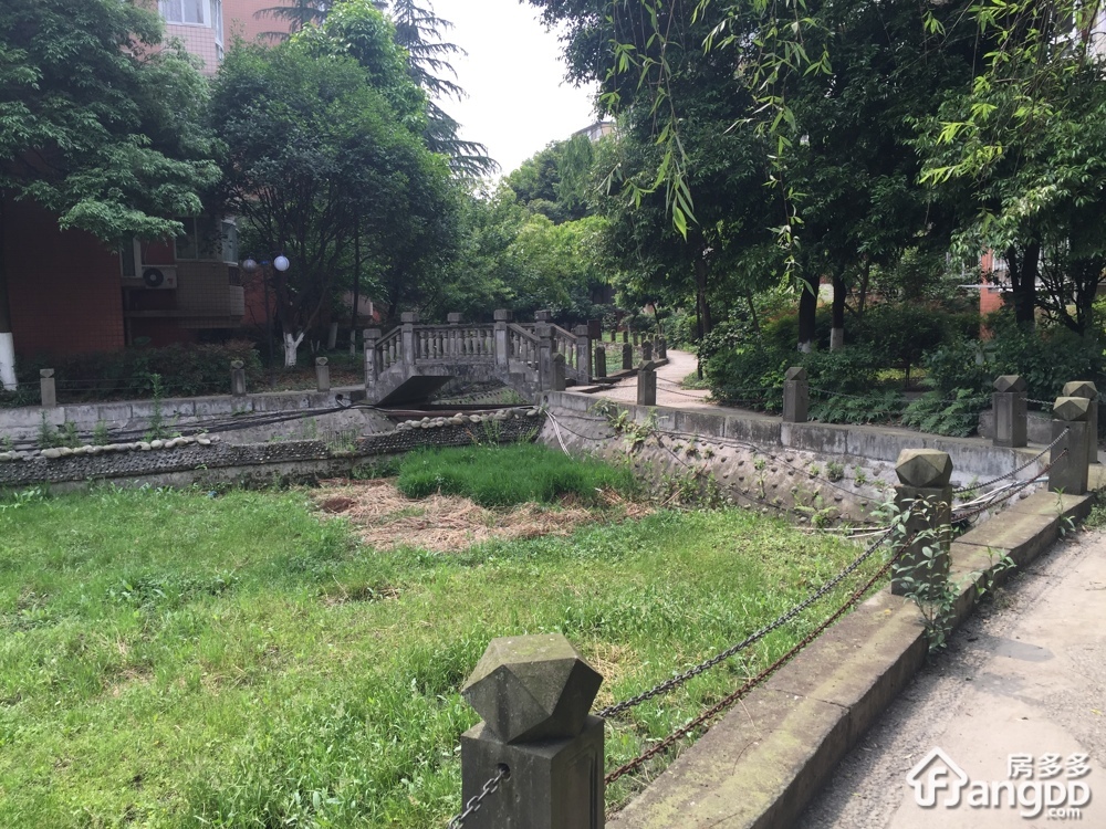 启明花园小区图片