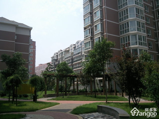 融丰花苑小区图片