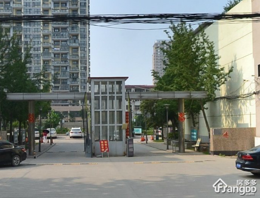 春天小区图片