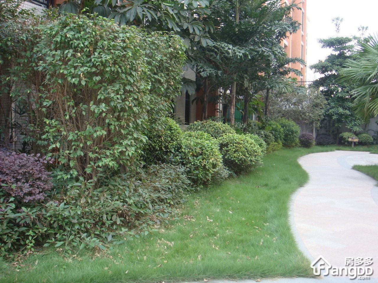 怡雅名苑小区图片