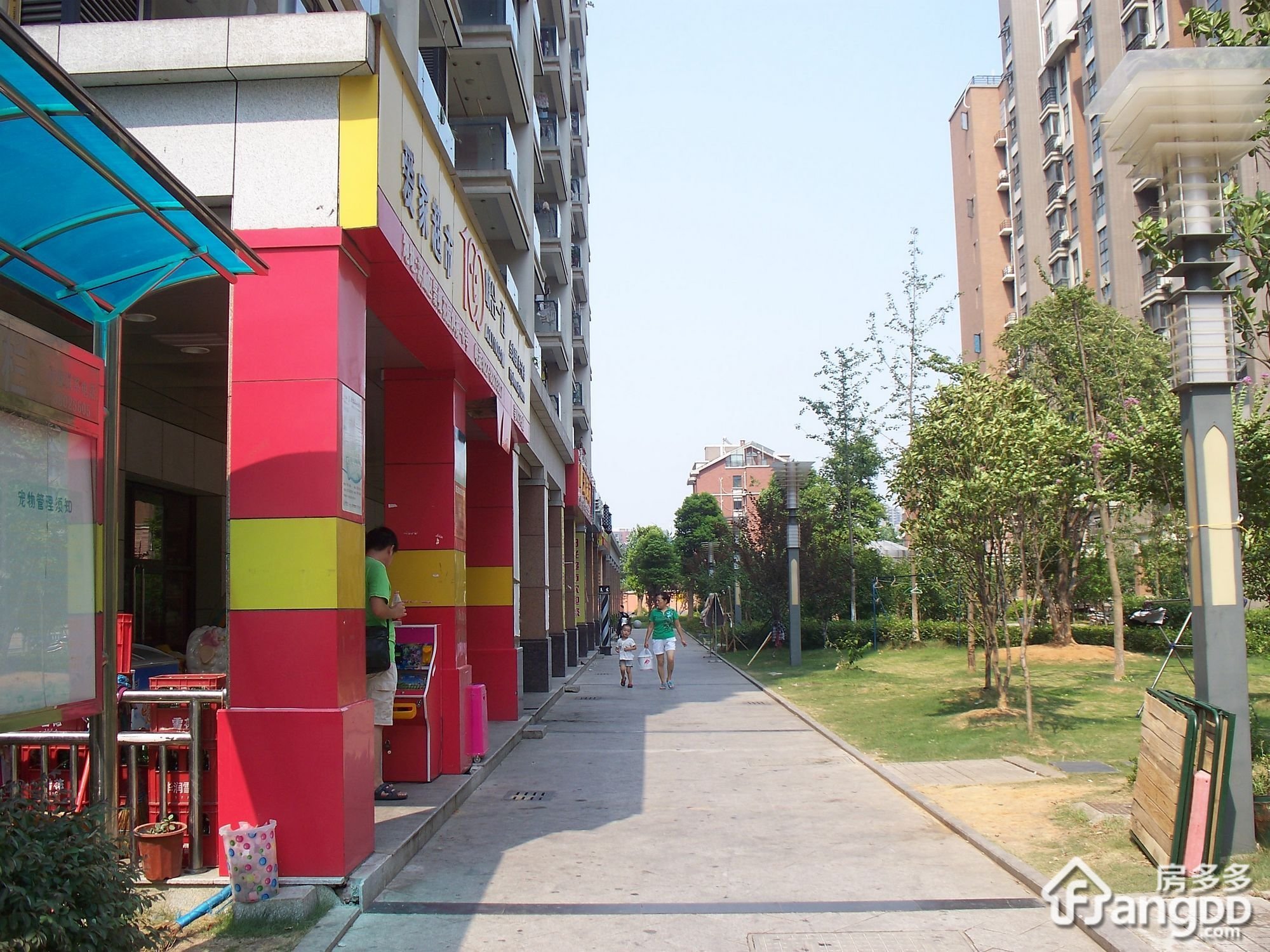 景虹花园小区图片