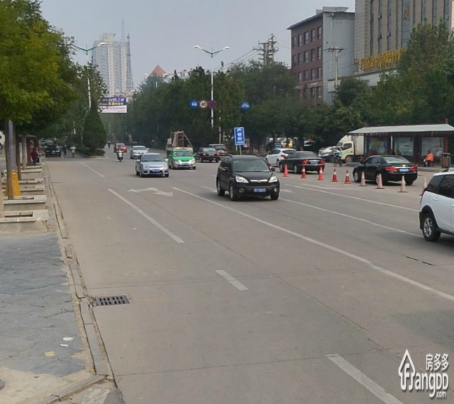 河东广场小区图片