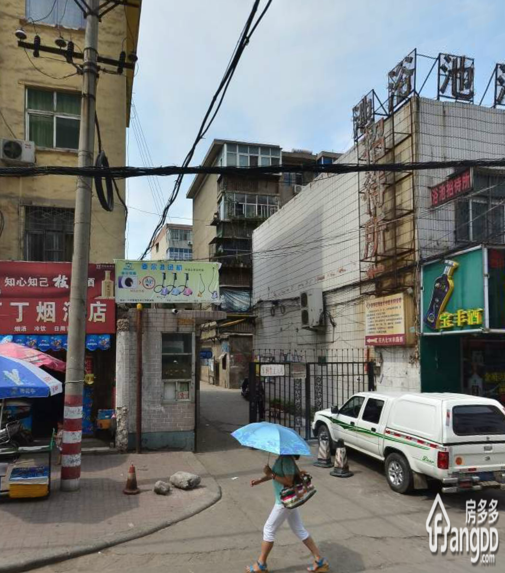 八中南街小区图片